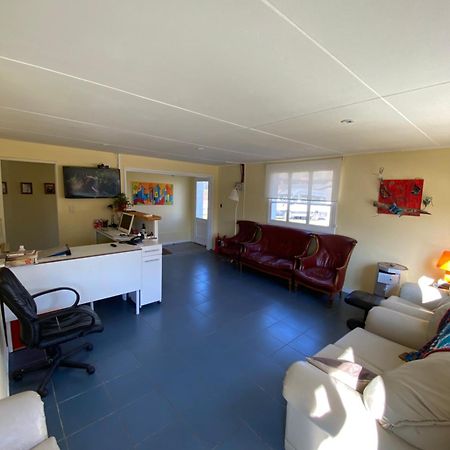 Aguilar House Hostel B&B El Calafate Exterior photo