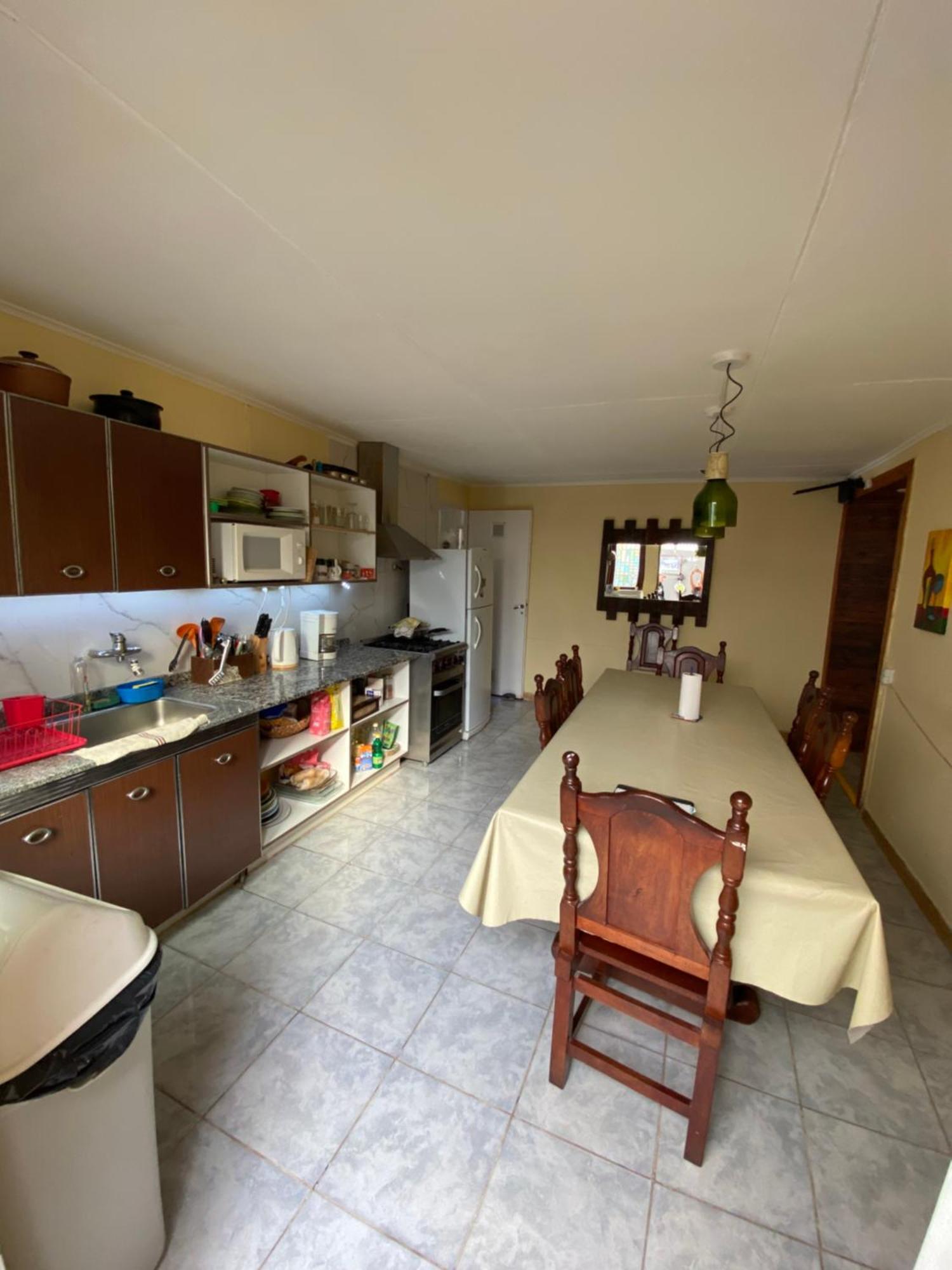 Aguilar House Hostel B&B El Calafate Exterior photo